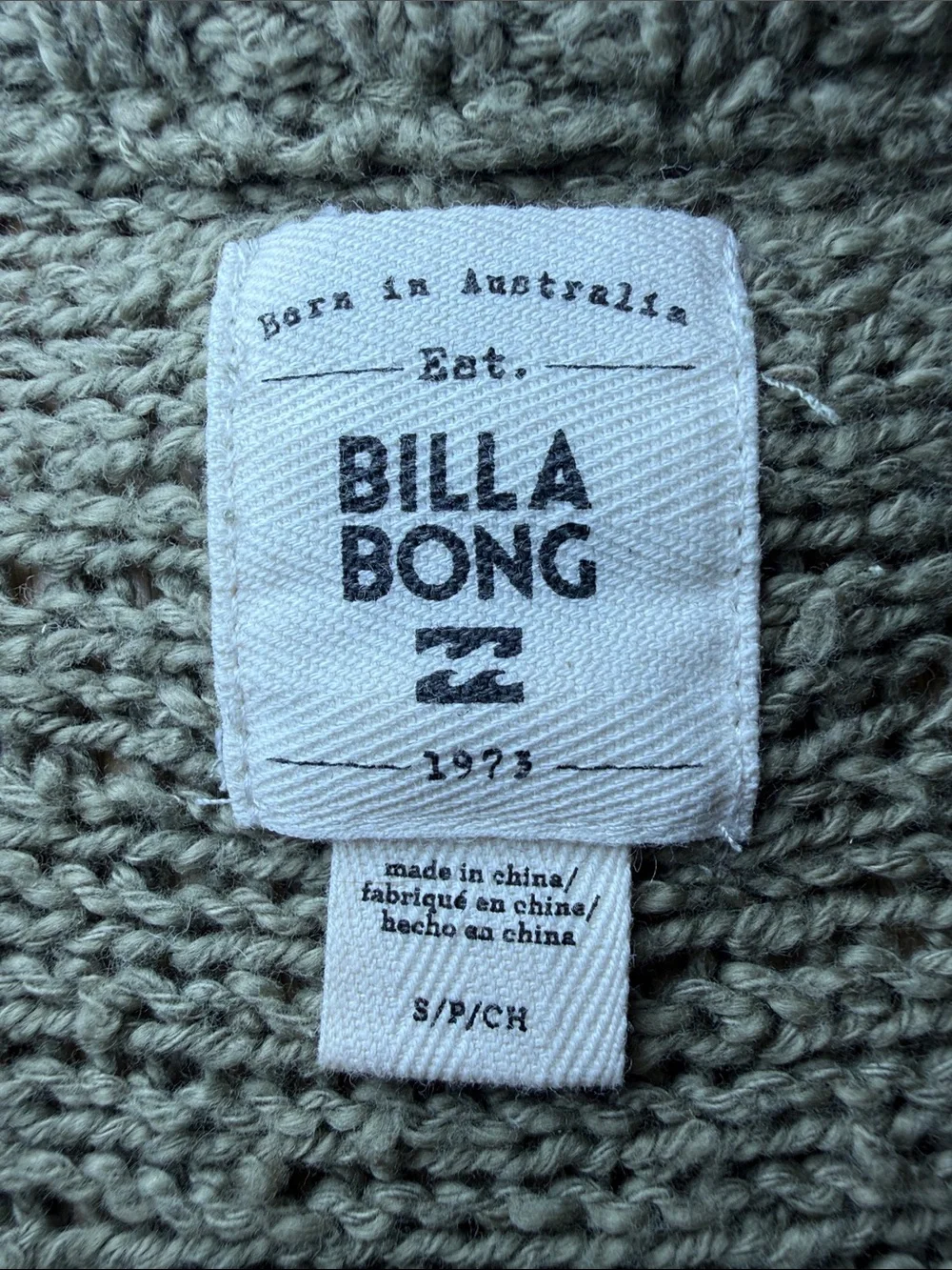 Billabong Women’s / Juniors Relaxed Knit Slouchy Sweater in Olive Size 1